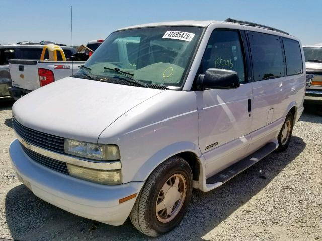 1GNDM19WX1B138418 - 2001 CHEVROLET ASTRO WHITE photo 2