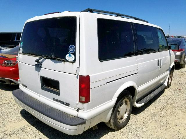 1GNDM19WX1B138418 - 2001 CHEVROLET ASTRO WHITE photo 4