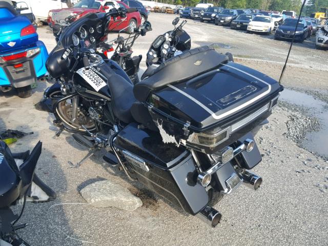 1HD1FCW103Y608268 - 2003 HARLEY-DAVIDSON FLHTCUI BLACK photo 3