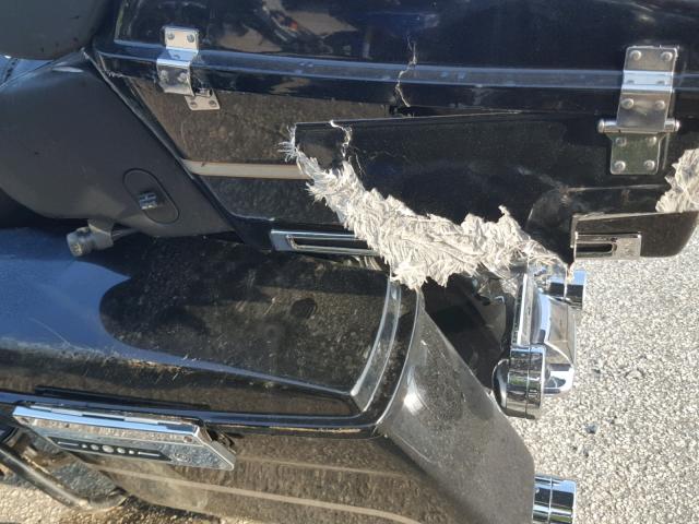 1HD1FCW103Y608268 - 2003 HARLEY-DAVIDSON FLHTCUI BLACK photo 9