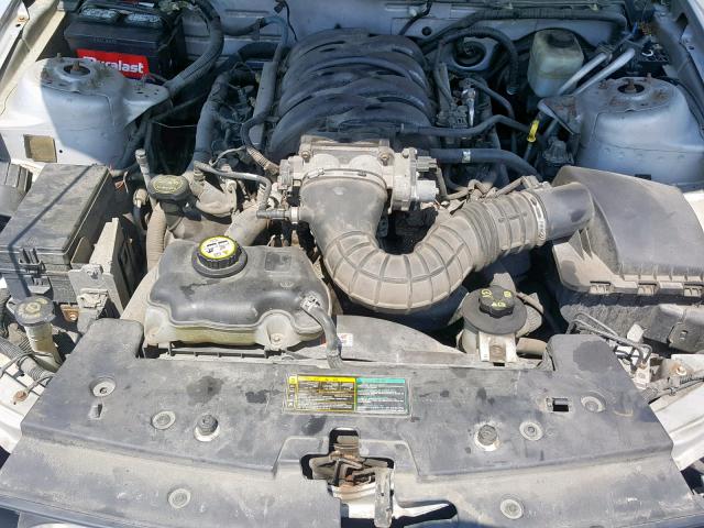 1ZVHT82H855205150 - 2005 FORD MUSTANG GT SILVER photo 7