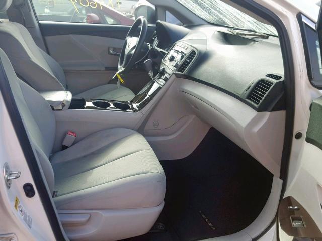 4T3ZE11AX9U008444 - 2009 TOYOTA VENZA WHITE photo 5