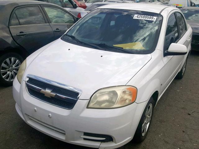 KL1TD56E59B604783 - 2009 CHEVROLET AVEO LS WHITE photo 2