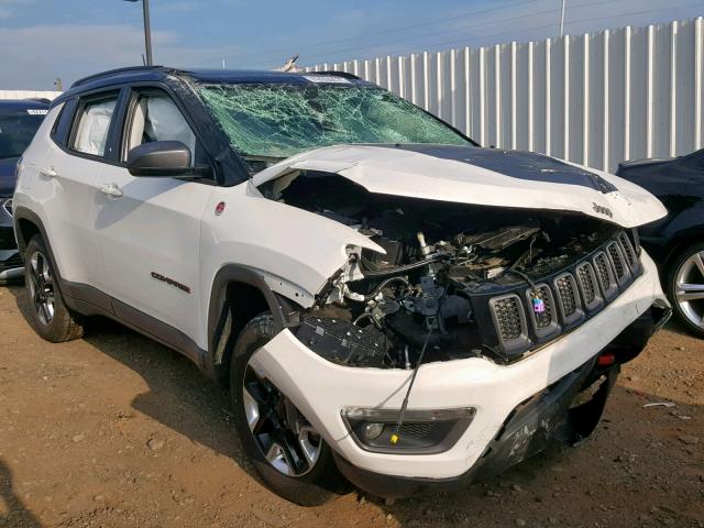 3C4NJDDB6HT665585 - 2017 JEEP COMPASS TR WHITE photo 1