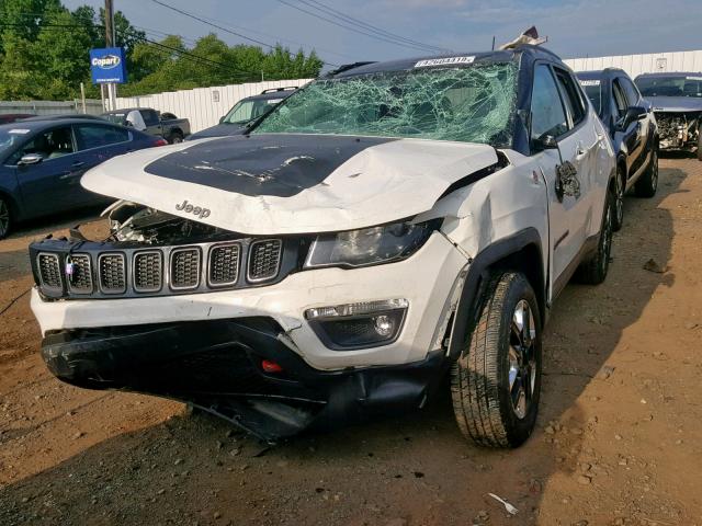 3C4NJDDB6HT665585 - 2017 JEEP COMPASS TR WHITE photo 2