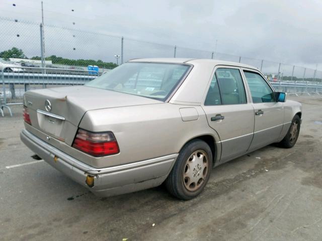 WDBEA32E8SC176159 - 1995 MERCEDES-BENZ E 320 BASE GOLD photo 4