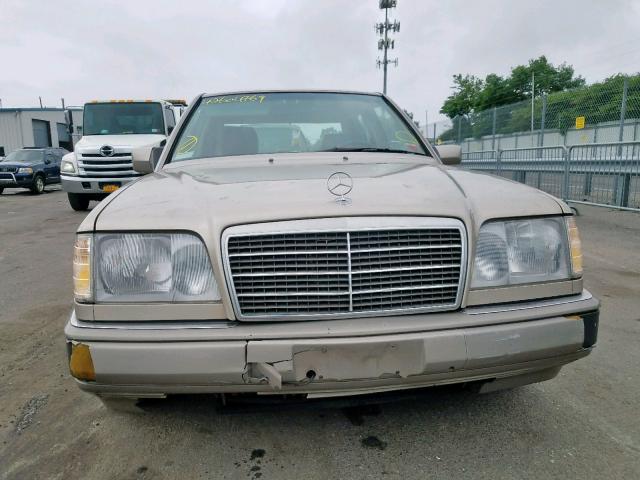 WDBEA32E8SC176159 - 1995 MERCEDES-BENZ E 320 BASE GOLD photo 9