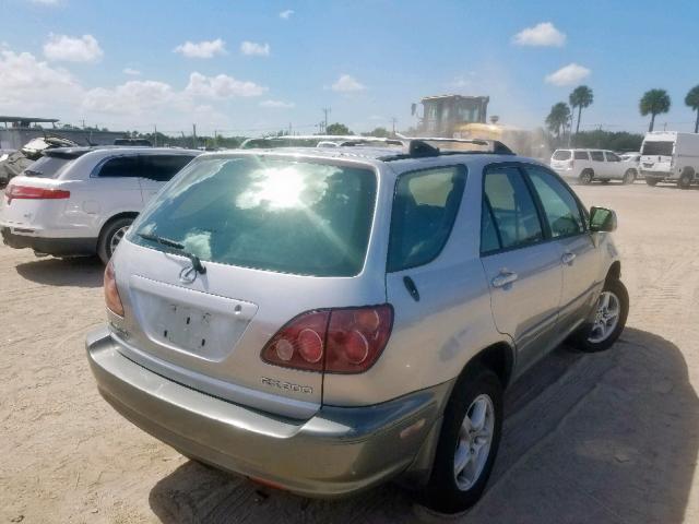 JT6HF10U5X0093335 - 1999 LEXUS RX 300 SILVER photo 4