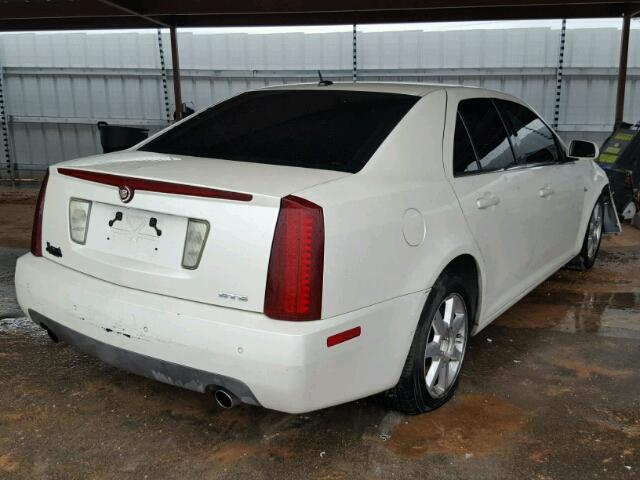 1G6DW677970146402 - 2007 CADILLAC STS WHITE photo 4