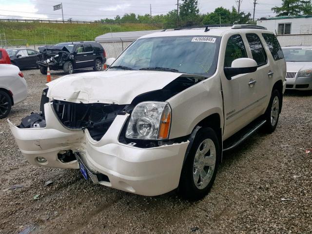 1GKS2EEF6DR142436 - 2013 GMC YUKON DENA WHITE photo 2