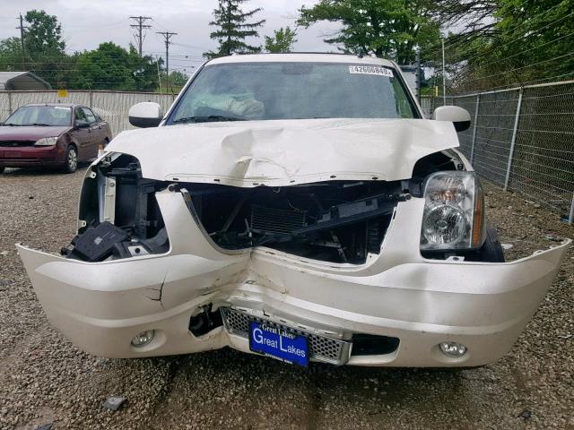 1GKS2EEF6DR142436 - 2013 GMC YUKON DENA WHITE photo 9