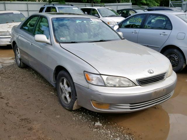 JT8BF28G7W5033513 - 1998 LEXUS ES 300 GOLD photo 1