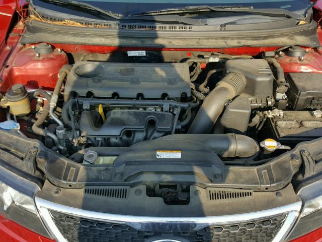 KNAFU4A28C5512681 - 2012 KIA FORTE EX RED photo 7