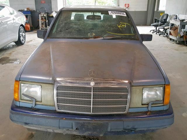 WDBEA30D5KA887520 - 1989 MERCEDES-BENZ 300 E BLUE photo 9