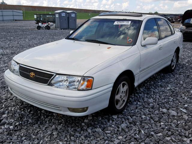 4T1BF18B5WU248020 - 1998 TOYOTA AVALON WHITE photo 2