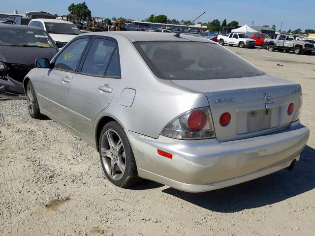 JTHBD182110013929 - 2001 LEXUS IS 300 SILVER photo 3