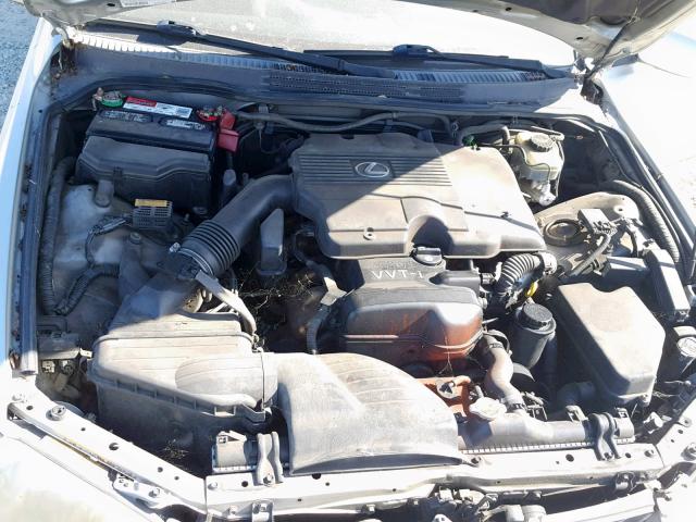 JTHBD182110013929 - 2001 LEXUS IS 300 SILVER photo 7