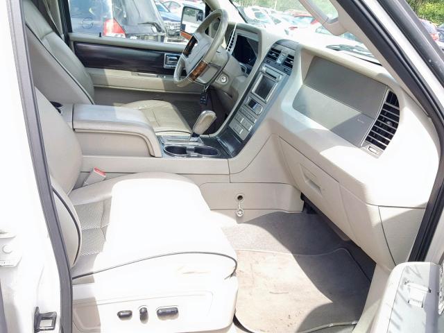5LMFU28597LJ10251 - 2007 LINCOLN NAVIGATOR 白色 照片 5