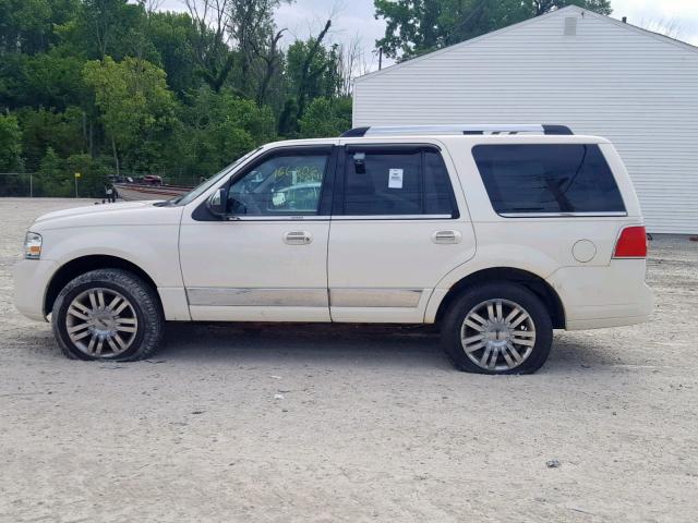 5LMFU28597LJ10251 - 2007 LINCOLN NAVIGATOR 白色 照片 9