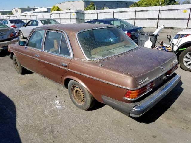 12313012096717 - 1978 MERCEDES-BENZ 300 BROWN photo 3