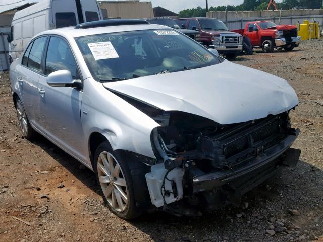 3VWRA7AJ3AM064193 - 2010 VOLKSWAGEN JETTA WOLF SILVER photo 1