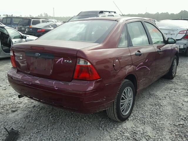 1FAFP34N96W249552 - 2006 FORD FOCUS ZX4 MAROON photo 4