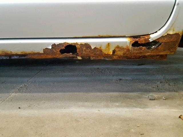 1G2WK52J32F226710 - 2002 PONTIAC GRAND PRIX SILVER photo 9