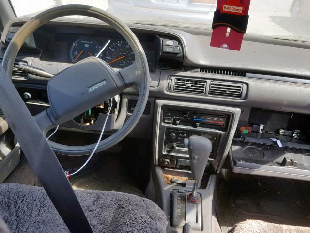JT2SV21W2K0309294 - 1989 TOYOTA CAMRY DLX 灰色 照片 9