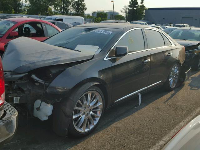 2G61U5S3XD9217728 - 2013 CADILLAC XTS PLATIN BLACK photo 2