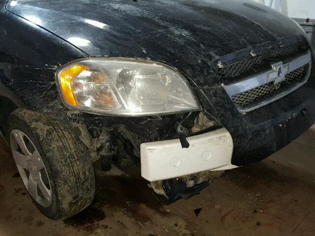 KL1TD5DE0BB122411 - 2011 CHEVROLET AVEO LS BLACK photo 9