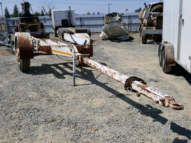 4ZBUE0169YK000500 - 1999 UTILITY TRAILER WHITE photo 1