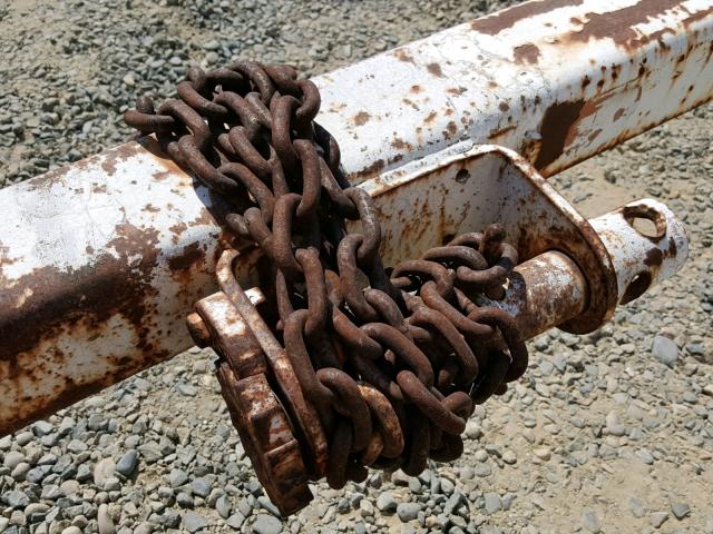 4ZBUE0169YK000500 - 1999 UTILITY TRAILER WHITE photo 10