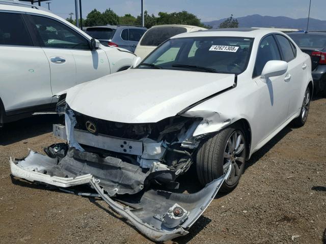 JTHBK262285077182 - 2008 LEXUS IS 250 WHITE photo 2