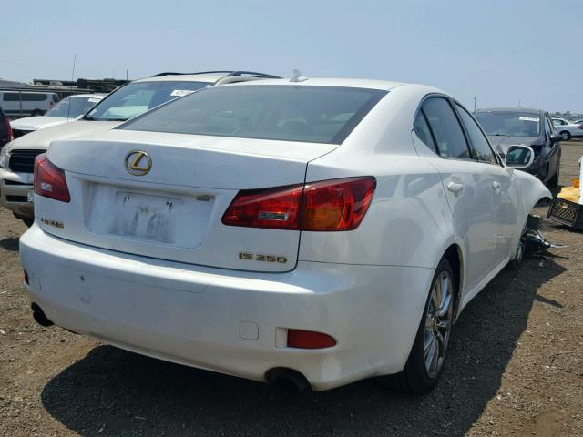 JTHBK262285077182 - 2008 LEXUS IS 250 WHITE photo 4