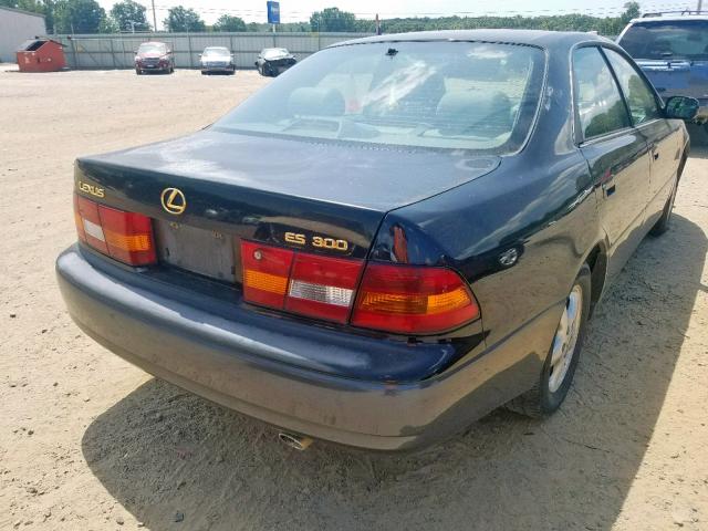 JT8BF22G3V0013747 - 1997 LEXUS ES 300 BLACK photo 4