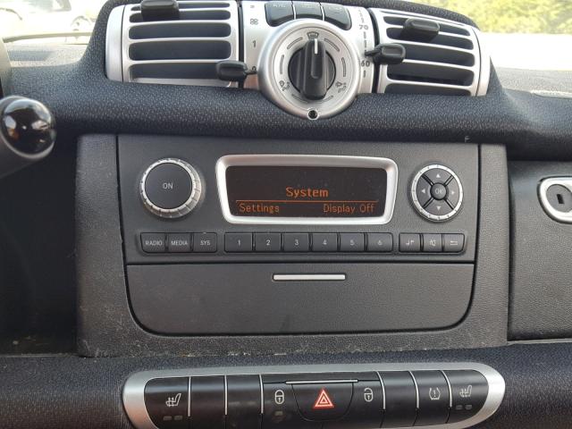 WMEEK3BA6FK835171 - 2015 SMART FORTWO PAS 红色 照片 9