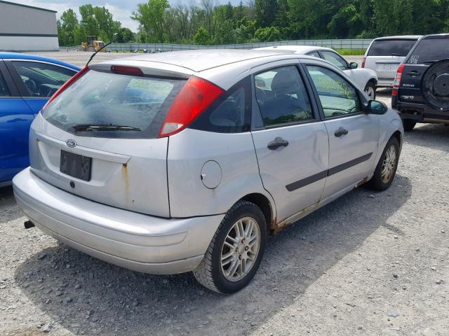 3FAFP37Z43R147833 - 2003 FORD FOCUS ZX5 GRAY photo 4