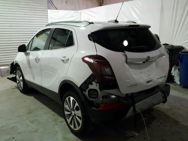 KL4CJASBXJB626170 - 2018 BUICK ENCORE PRE WHITE photo 3