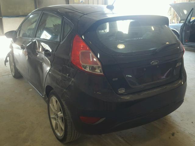 3FADP4EJ5HM123894 - 2017 FORD FIESTA SE BLACK photo 3