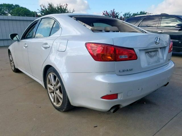 JTHBK262X65010133 - 2006 LEXUS IS 250 WHITE photo 3