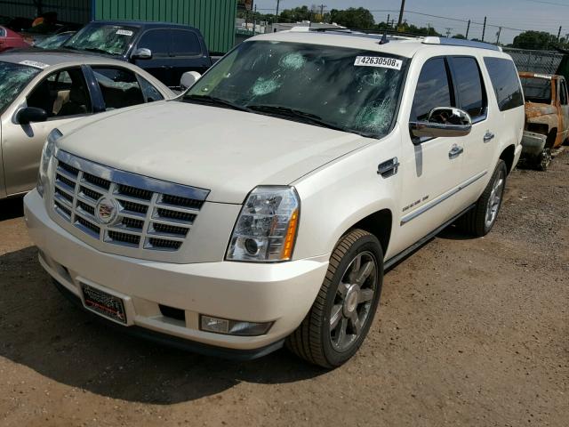 1GYS4HEF9CR264871 - 2012 CADILLAC ESCALADE E WHITE photo 2