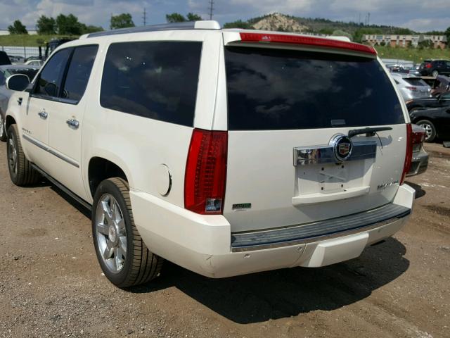 1GYS4HEF9CR264871 - 2012 CADILLAC ESCALADE E WHITE photo 3