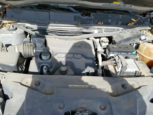 2CKDL63F366116748 - 2006 PONTIAC TORRENT SILVER photo 7