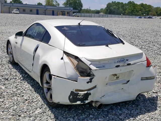 JN1AZ34DX6M331830 - 2006 NISSAN 350Z COUPE CREAM photo 3