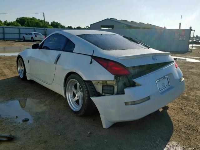 JN1AZ34D95M607705 - 2005 NISSAN 350Z COUPE WHITE photo 3