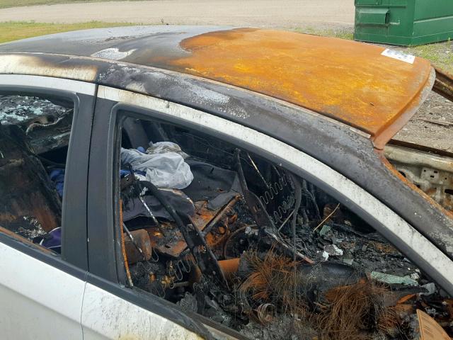 KL1TD5DE2BB221912 - 2011 CHEVROLET AVEO LS BURN photo 9