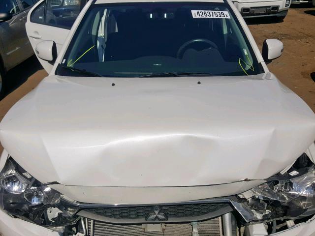 JA32U2FU8HU008515 - 2017 MITSUBISHI LANCER ES WHITE photo 7