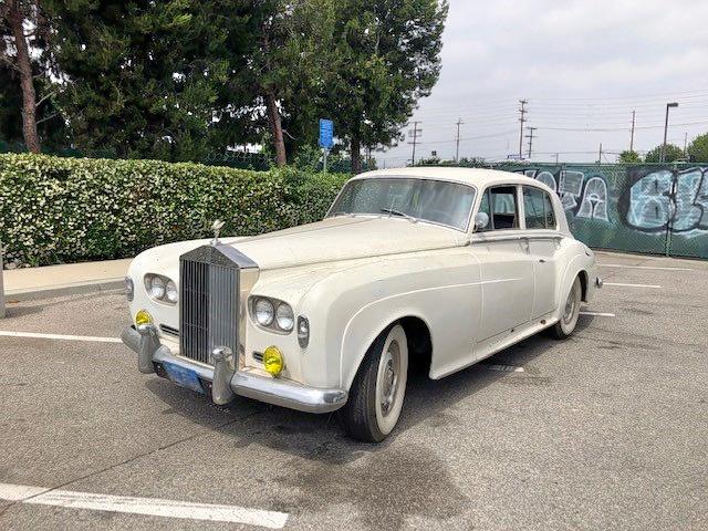 0000000000LSKP137 - 1965 ROLLS-ROYCE CLOUD III WHITE photo 1