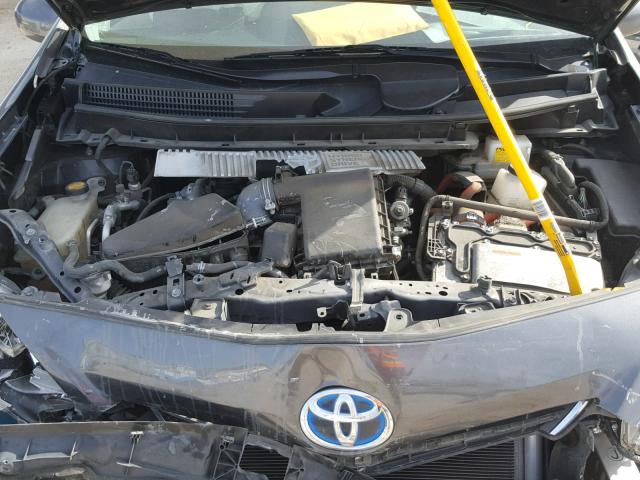 JTDZN3EU7C3122704 - 2012 TOYOTA PRIUS V GRAY photo 7