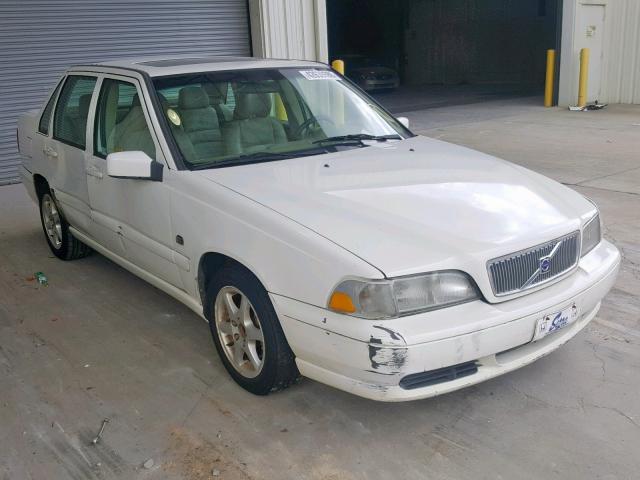 YV1LS55A4X1608270 - 1999 VOLVO S70 WHITE photo 1